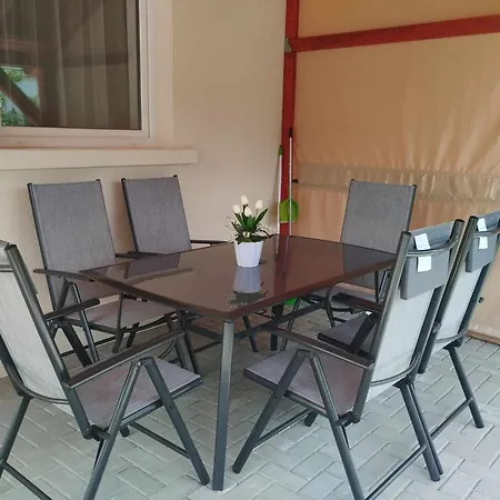 Krisztina Vendeghaz Zalaszentlászló